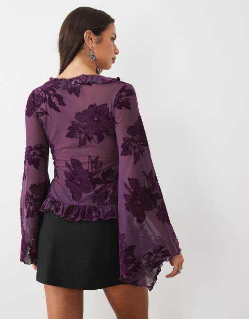 ASOS DESIGN top à volants floqués à manches longues violet, 4 de 4