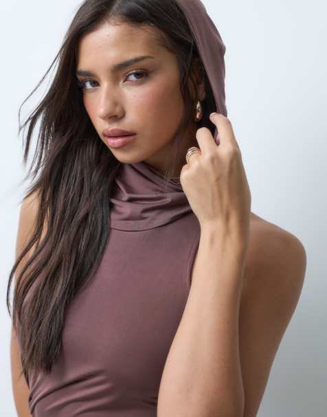 ASOS DESIGN top aderente arricciato con cappuccio color cioccolato - view 1