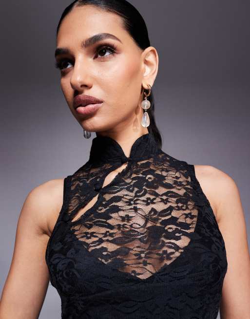 ASOS DESIGN - Top aderente trasparente nero in pizzo con dorso a vogatore con bottoni e asole a cordoncino, 3 di 4