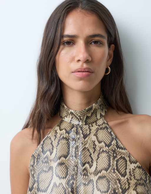 ASOS DESIGN top ajusté à col halter imprimé serpent beige, 3 de 4