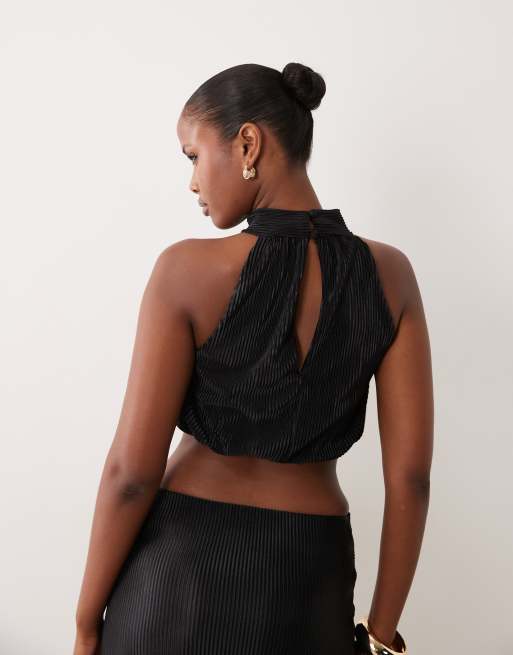 ASOS DESIGN - Top allacciato al collo corto a palloncino plissè nero in coordinato, 3 di 4