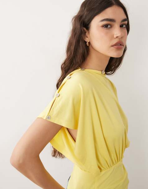 ASOS DESIGN - Top amarillo pastel abotonado con diseño multicolor - view 1