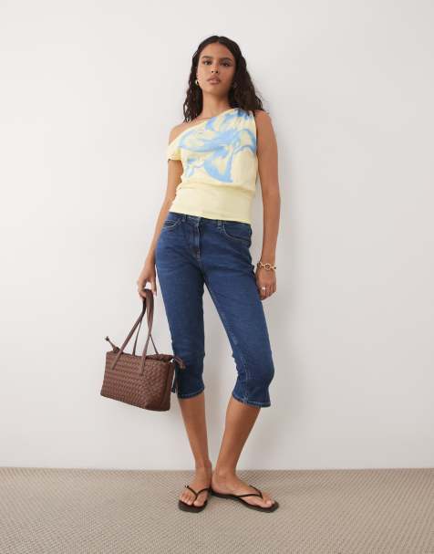 ASOS DESIGN - Top amarillo pastel con escote Bardot, cintura ceñida y estampado gráfico de lirio - view 1