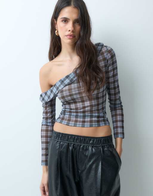 ASOS DESIGN top asimétrico de manga larga en malla transparente con estampado de cuadros, 2 de 5
