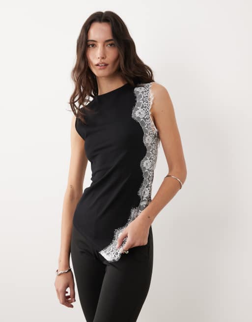 ASOS DESIGN - Top asimmetrico in jersey nero con dettagli in pizzo bianco