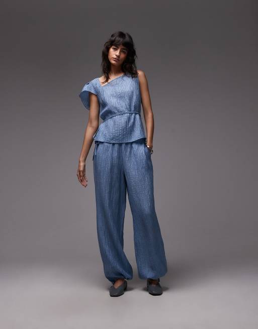 ASOS DESIGN - Top asimmetrico stropicciato allacciato in vita blu in coordinato , 3 di 4