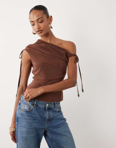 ASOS DESIGN - Top asymétrique près du corps avec liens à perles - Chocolat - view 1