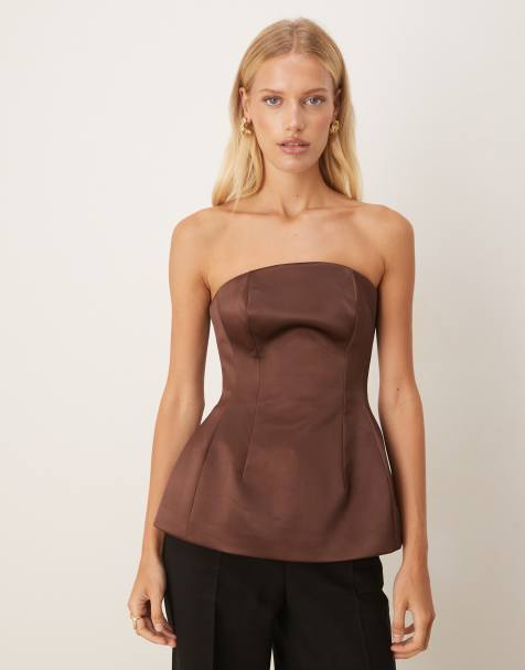 ASOS DESIGN - Top bandeau en satin structuré de qualité supérieure avec ourlet à basque - Marron - view 1