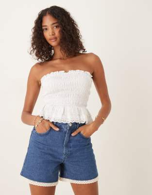 ASOS DESIGN - Top bandeau froncé avec ourlet à volants - Blanc - view 1