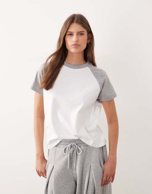 ASOS DESIGN - Top blanco y gris jaspeado con mangas raglán en contraste (parte de un conjunto), 3 de 4