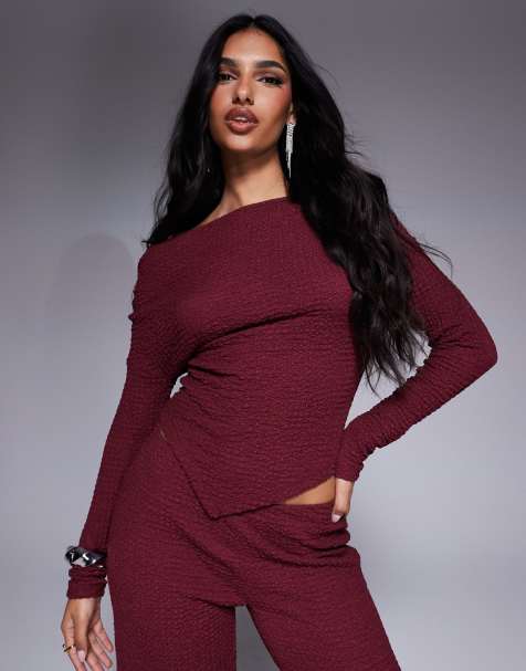 ASOS DESIGN - Top bordeaux a spalle scoperte con fondo asimmetrico testurizzato in coordinato - view 1