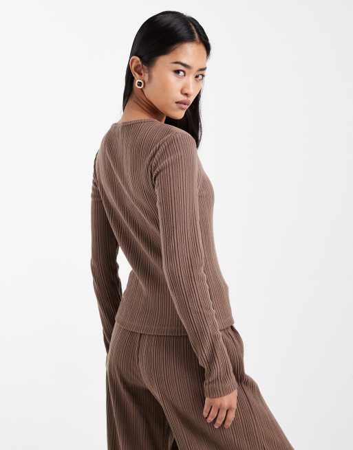 ASOS DESIGN - Top boutonné d'ensemble en tissu brossé côtelé à manches longues - Chocolat, 4 de 4