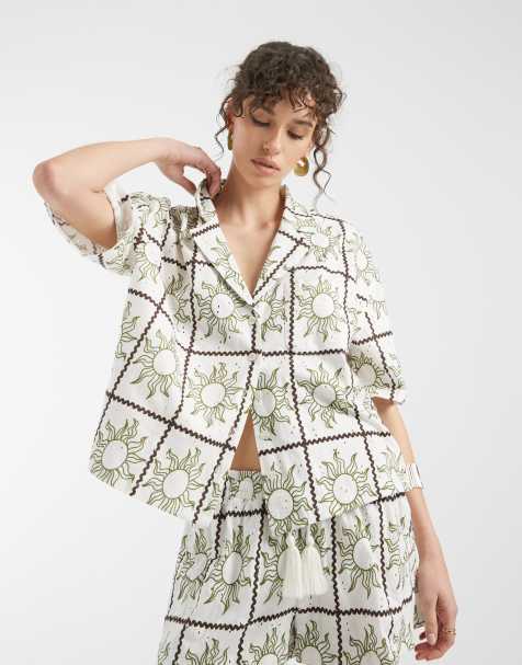 ASOS DESIGN - Top boutonné en jersey avec col en broderie anglaise - Imprimé soleil - view 1