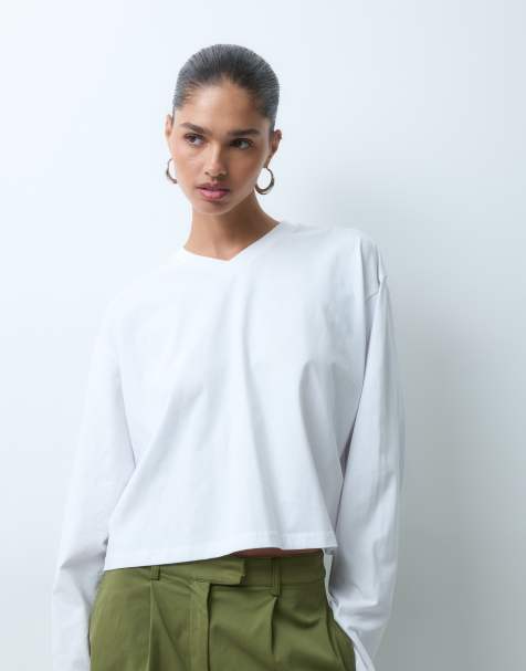 ASOS DESIGN top boxy o krótkim fasonie z dekoltem w kształcie litery V i długim rękawem w białym kolorze - view 1