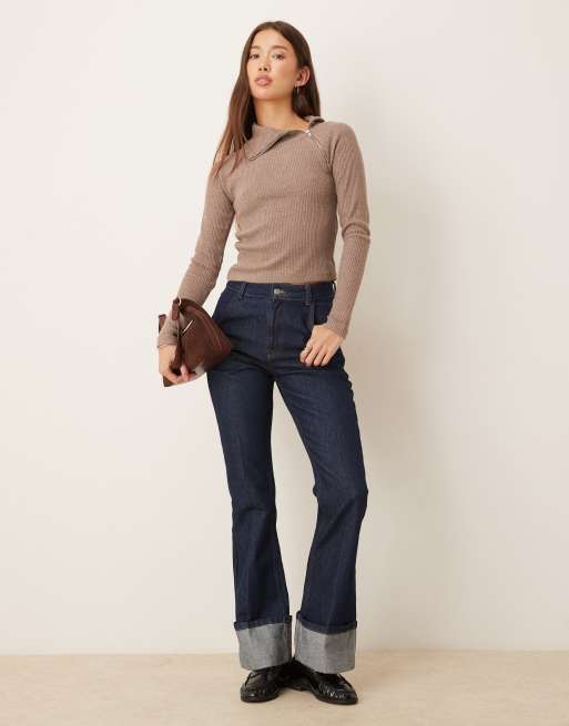 ASOS DESIGN - Top brossé et nervuré ultra-doux à manches longues et détail zippé, 2 de 4