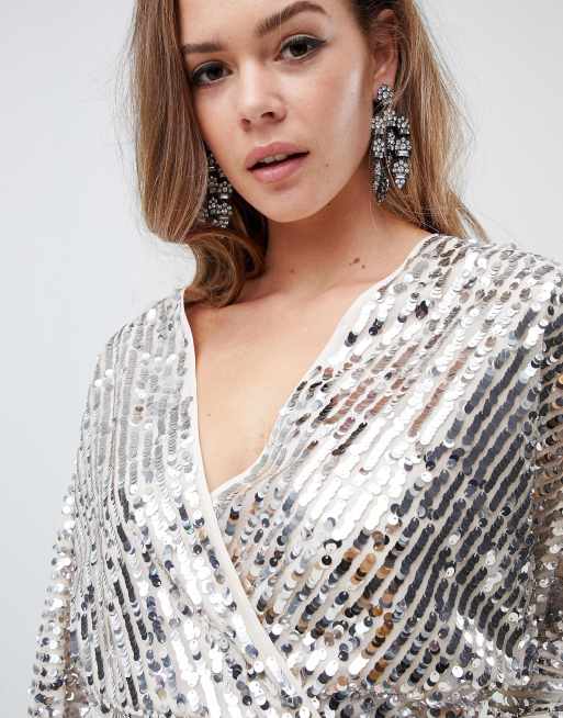 ASOS DESIGN - Top cache-cœur orné de sequins à manches longues chauve-souris, 3 de 4