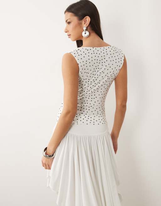 ASOS DESIGN - Top ceñido drapeado con estampado de lunares y cuello desbocado, 2 de 4