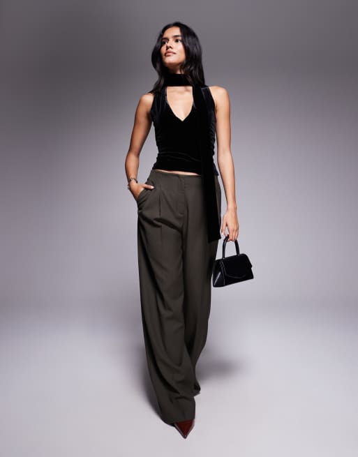 ASOS DESIGN - Top col en V en velours à détail foulard - Noir, 3 de 4