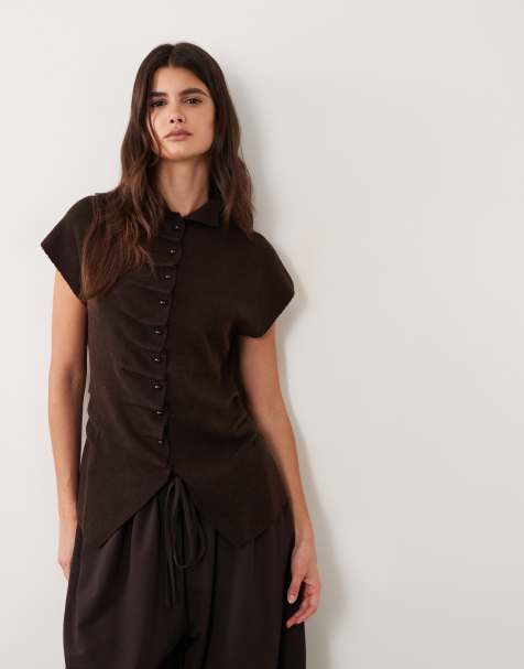 ASOS DESIGN top con abbottonatura, collo alto e chiusura con bottoni in chocolate - view 1