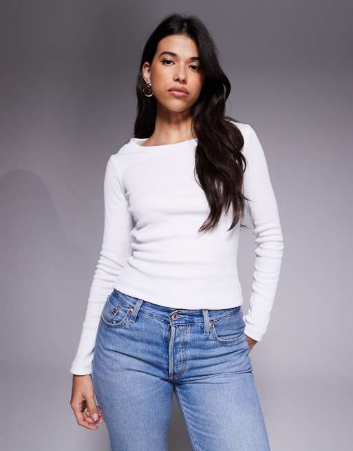 ASOS DESIGN - Top con ampio scollo rotondo accollato a costine color avorio