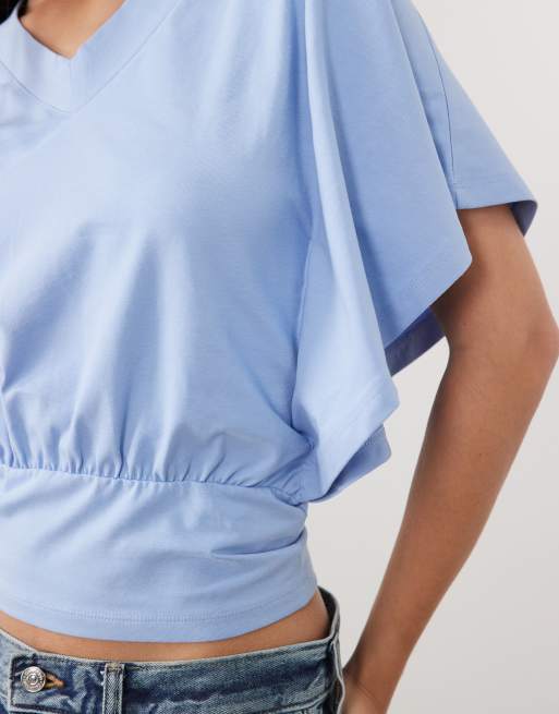 ASOS DESIGN - top con cuello de pico y cintura ajustada en azul claro, 3 de 4