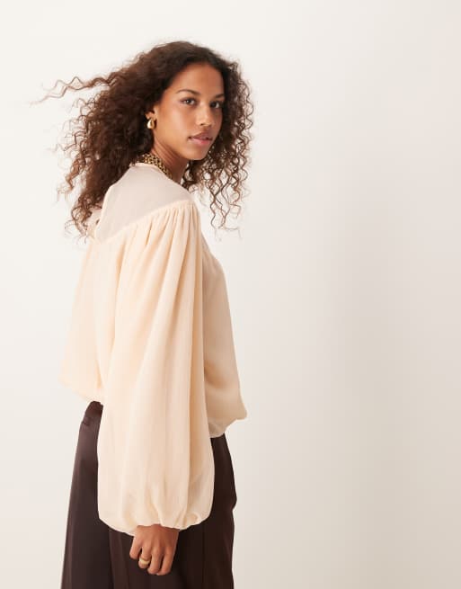 ASOS DESIGN - Top con fondo a palloncino e carré trasparente color pesca, 4 di 4