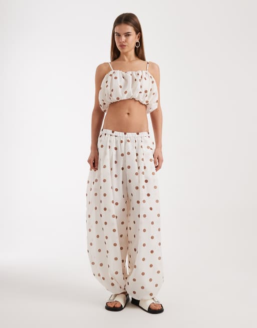 ASOS DESIGN - Top con volant color terracotta a pois in coordinato