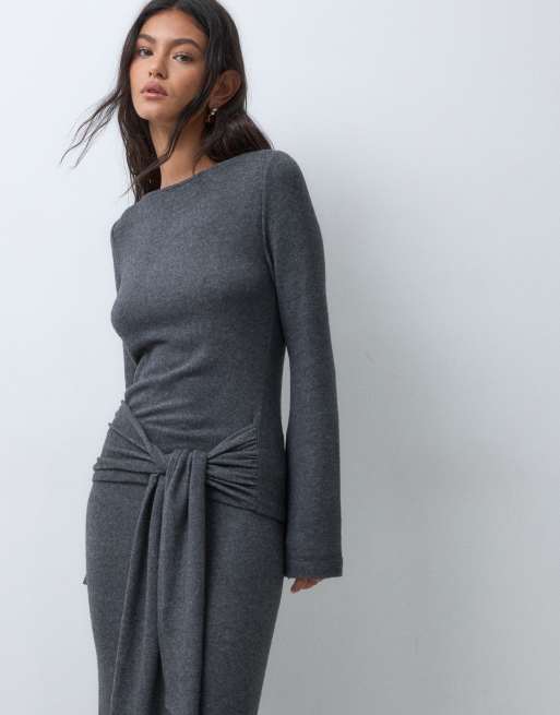 ASOS DESIGN top coordinato stile pareo con laccio, morbidissimo, color antracite, 1 di 5