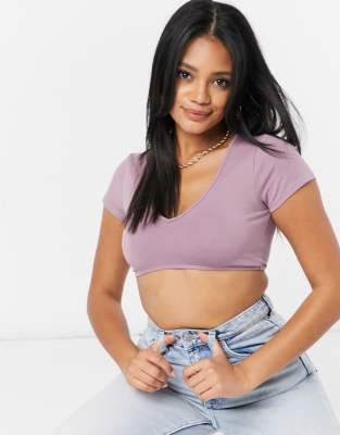ASOS DESIGN - Top corto color visone con maniche ad aletta e fondo sagomato