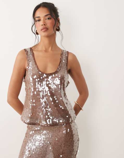 ASOS DESIGN - Top corto marrón de tirantes con cuello ancho de lentejuelas efecto vidrio (parte de un conjunto) - view 1