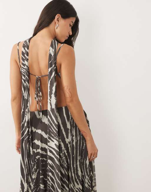 ASOS DESIGN top de conjunto con cuello desbocado y estampado de cebra con bufanda, 2 de 4