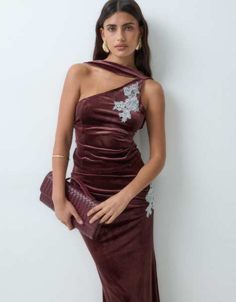 ASOS DESIGN top de conjunto de terciopelo con detalle de bordado, delantero drapeado y cuello halter en marrón - view 1