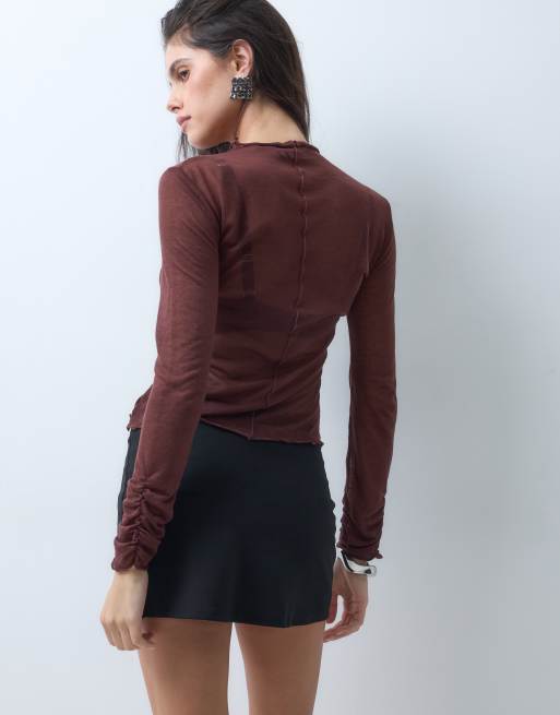 ASOS DESIGN top de manga larga de efecto punto con detalle de costuras en chocolate, 5 de 5