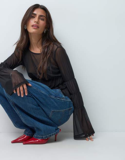 ASOS DESIGN top de manga larga de malla translúcida vaporosa fruncida, 4 de 5