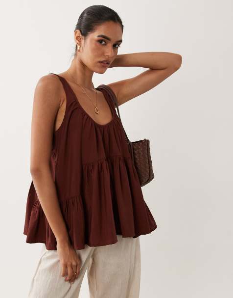 ASOS DESIGN - top de tirantes con cuello ancho y sobrefalda en marrón - view 1