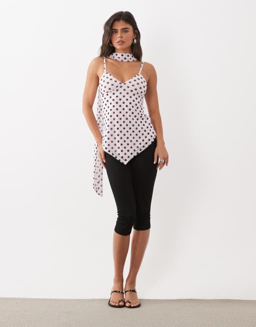 ASOS DESIGN - Top de tirantes con estampado de lunares marrones y rosas de malla, 2 de 4