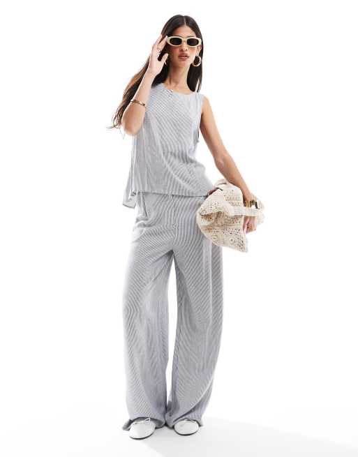 ASOS DESIGN - Top d'ensemble à rayures ouvert dans le dos aspect lin
