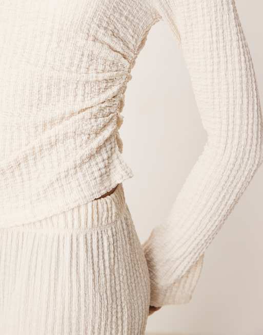 ASOS DESIGN - Top d'ensemble texturé à manches longues et fronces latérales - Crème, 3 de 4