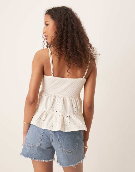 ASOS DESIGN - Top d'été en broderie anglaise avec détail torsadé - Crème, 4 de 4