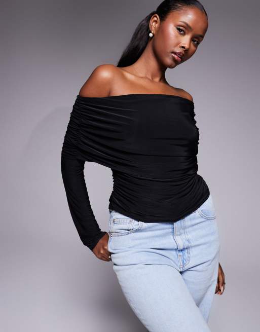 ASOS DESIGN - Top drapé à manches longues et encolure bardot - Noir