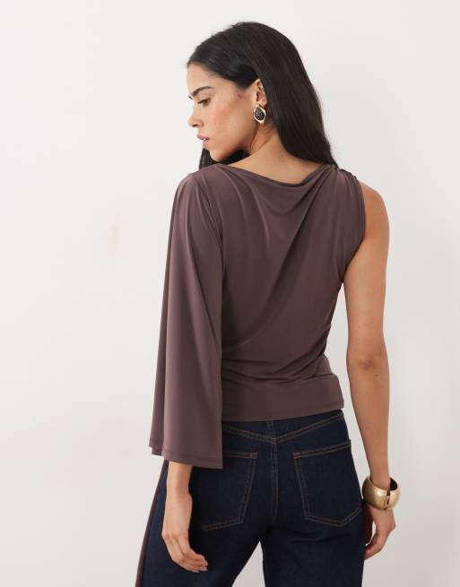 ASOS DESIGN top drapé asymétrique à écharpe en raisin, 3 de 4
