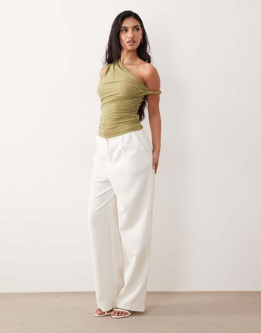ASOS DESIGN - Top drappeggiato in poliammide kaki con arricciature e cut-out laterale, 2 di 4