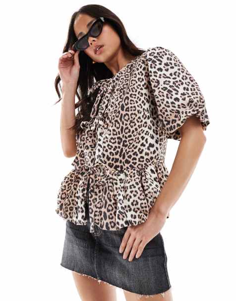 ASOS DESIGN - Top en coton avec manches bouffantes et ourlet à basque - Léopard - view 1