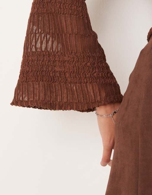 ASOS DESIGN - Top en dentelle à manches évasées et dos échancré - Chocolat, 3 de 4