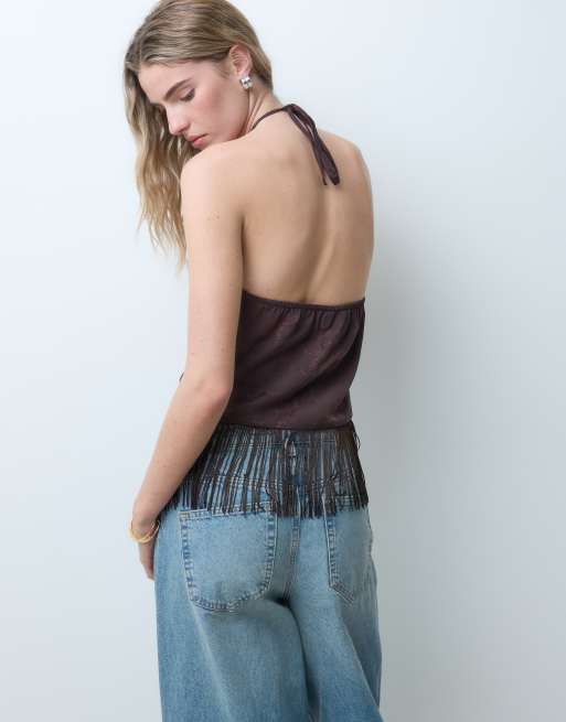ASOS DESIGN top en satin à col licou à nouer avec détails à franges en chocolat, 3 de 5