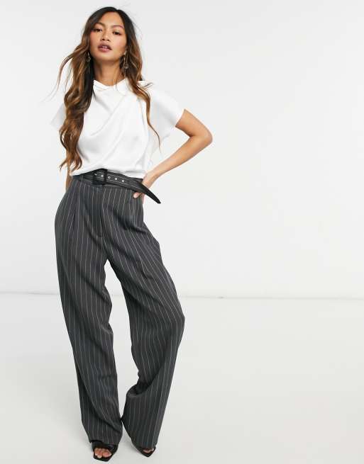 ASOS DESIGN - Top en satin drapé sur le devant - Ivoire, 4 de 4