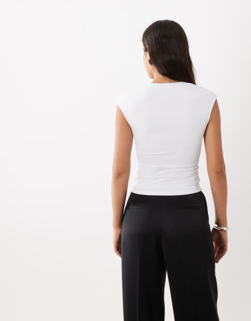 ASOS DESIGN - Top froncé à manches courtes et décolleté plongeant avec devant ouvert - Blanc, 3 de 4
