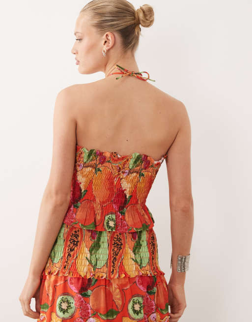ASOS DESIGN - Top fruncido con estampado de frutas y escote palabra de honor (parte de un conjunto), 3 de 4
