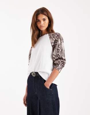 Top gaufré avec manches raglan longues à imprimé peau de serpent-Vert XS