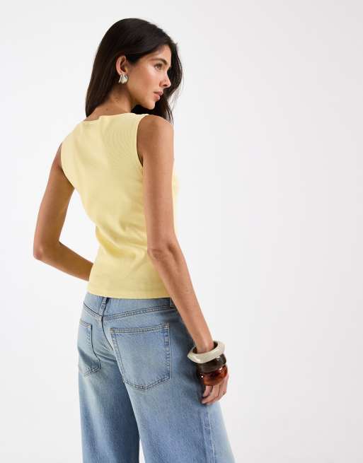 ASOS DESIGN - Top giallo con scollo a barchetta e bottoni, 4 di 4